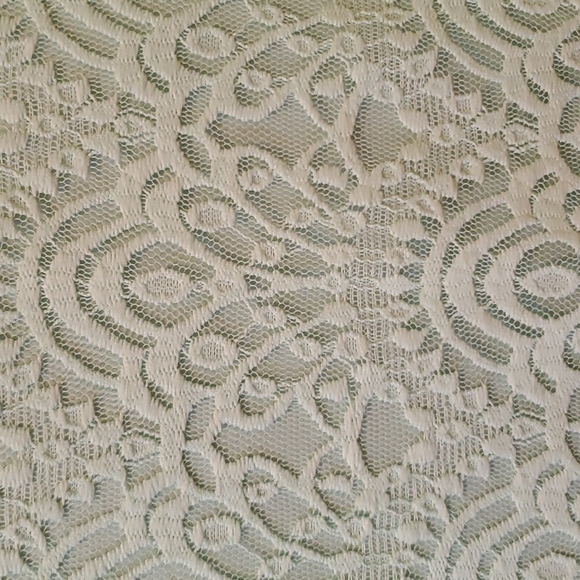 NWOT Apt 9 Lace Top - Picture 4 of 8